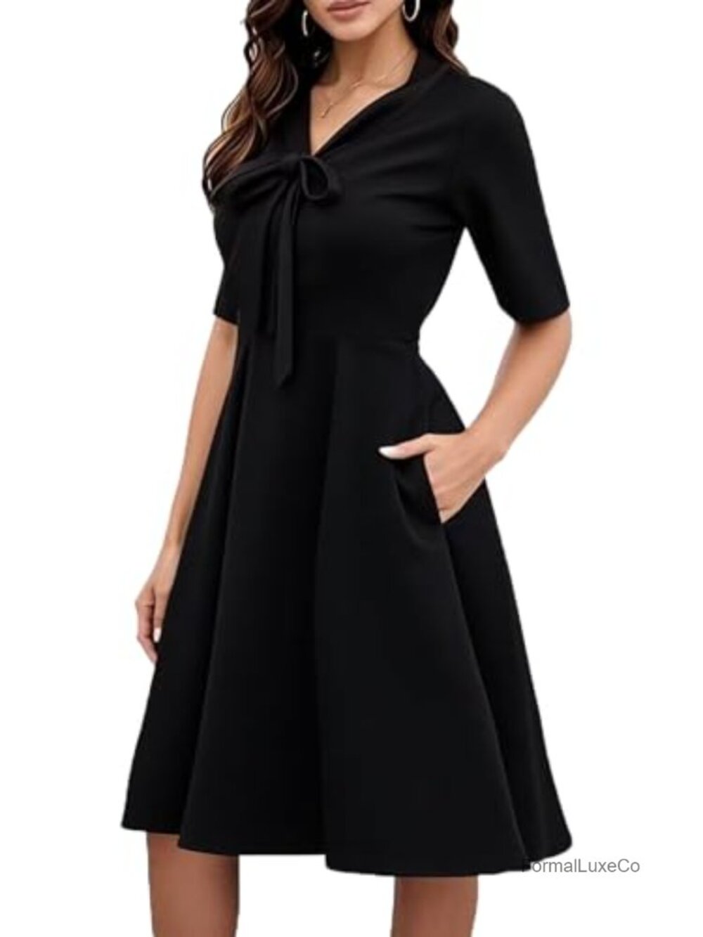 Vintage A-Line Swing Dress with V-Neck and Pockets